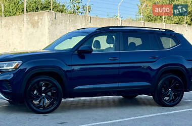 Внедорожник / Кроссовер Volkswagen Atlas 2022 в 