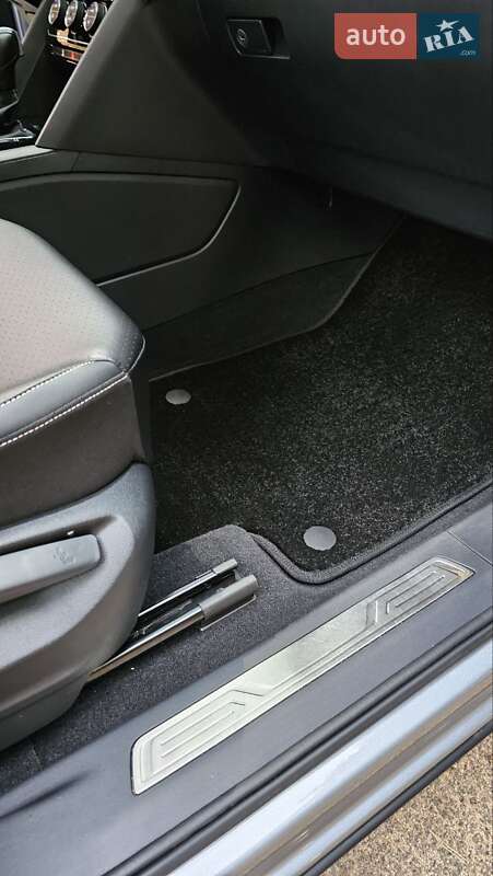 Внедорожник / Кроссовер Volkswagen Atlas 2022 в Киеве