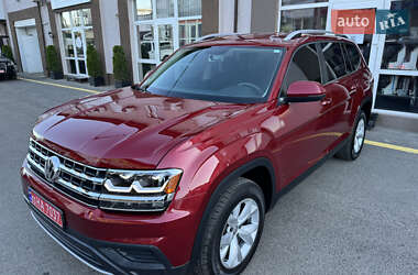 Позашляховик / Кросовер Volkswagen Atlas 2018 в 