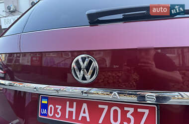 Позашляховик / Кросовер Volkswagen Atlas 2018 в 