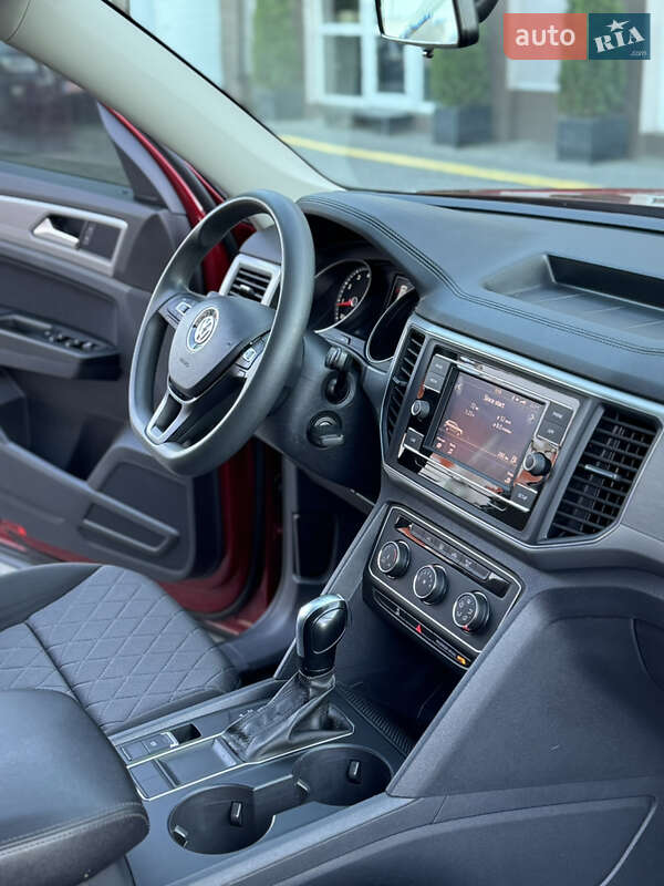 Внедорожник / Кроссовер Volkswagen Atlas 2018 в Владимире