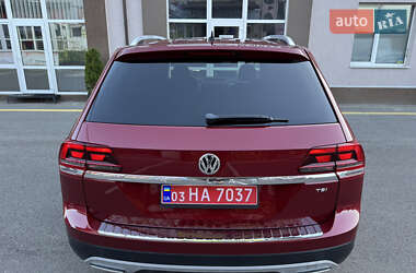 Позашляховик / Кросовер Volkswagen Atlas 2018 в 
