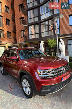 Позашляховик / Кросовер Volkswagen Atlas 2018 в 