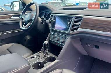 Внедорожник / Кроссовер Volkswagen Atlas 2020 в 