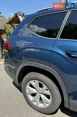 Внедорожник / Кроссовер Volkswagen Atlas 2018 в 