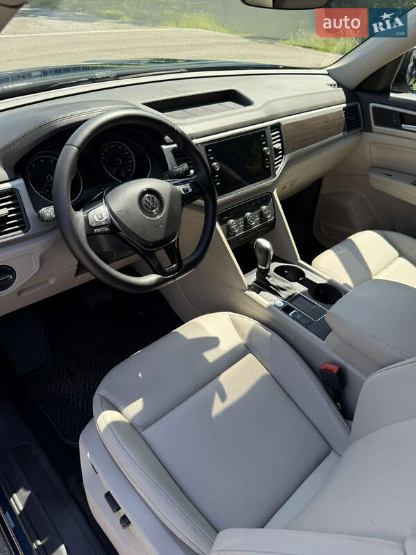Позашляховик / Кросовер Volkswagen Atlas 2018 в Києві фото 21 Позашляховик / Кросовер Volkswagen Atlas 2018 в Києві