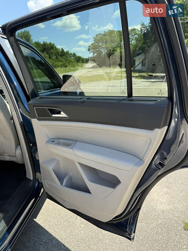 Позашляховик / Кросовер Volkswagen Atlas 2018 в Києві фото 36 Позашляховик / Кросовер Volkswagen Atlas 2018 в Києві