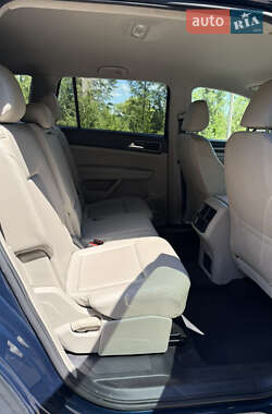 Внедорожник / Кроссовер Volkswagen Atlas 2018 в 