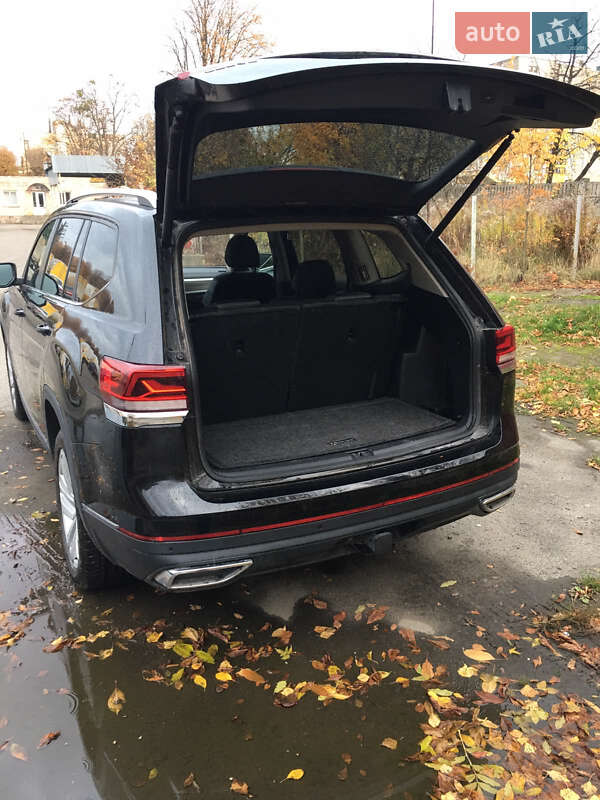 Позашляховик / Кросовер Volkswagen Atlas 2021 в Луцьку