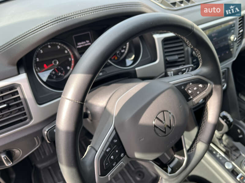 Позашляховик / Кросовер Volkswagen Atlas 2020 в Вінниці