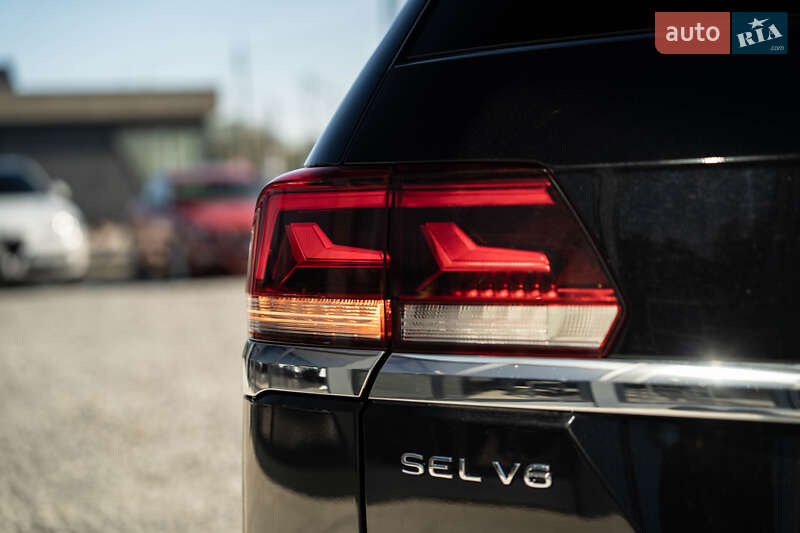 Позашляховик / Кросовер Volkswagen Atlas 2020 в Чернівцях