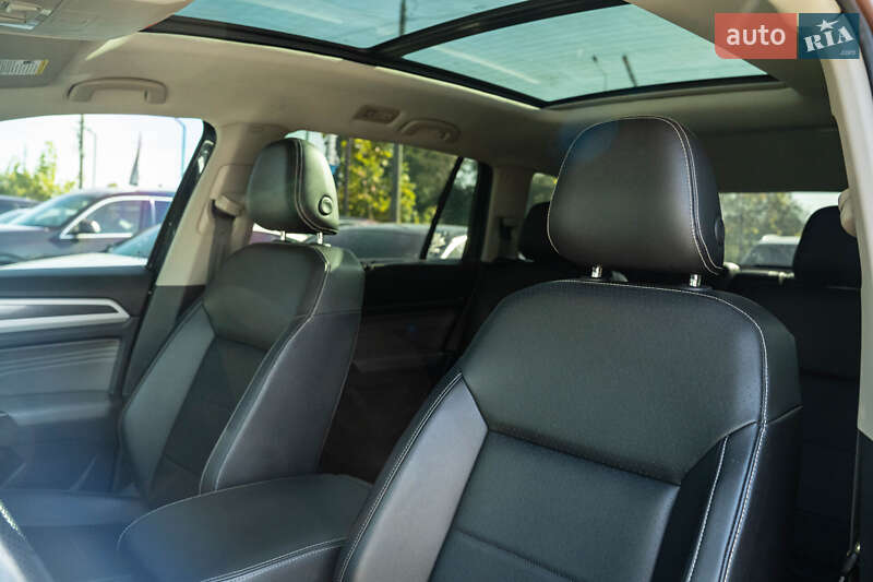 Позашляховик / Кросовер Volkswagen Atlas 2020 в Чернівцях