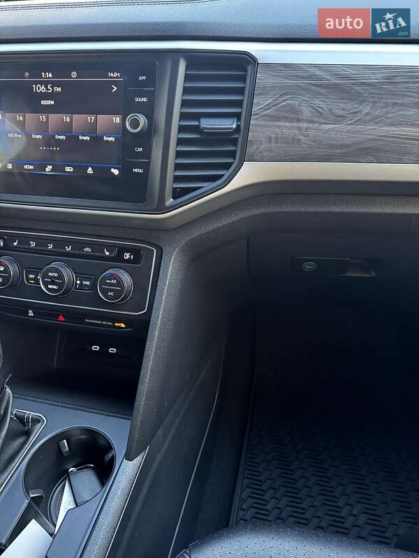 Внедорожник / Кроссовер Volkswagen Atlas 2020 в Киеве фото 10 Внедорожник / Кроссовер Volkswagen Atlas 2020 в Киеве