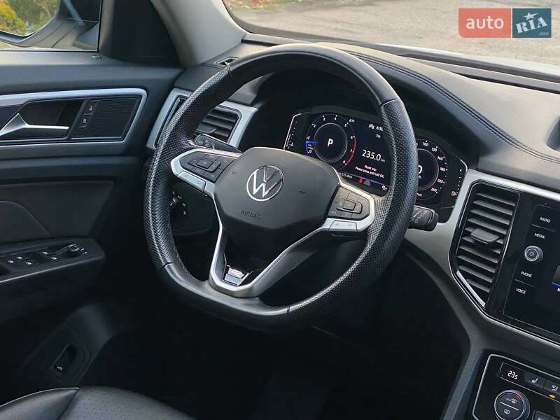 Внедорожник / Кроссовер Volkswagen Atlas 2022 в Днепре