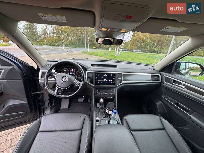 Внедорожник / Кроссовер Volkswagen Atlas 2019 в Киеве фото 14 Внедорожник / Кроссовер Volkswagen Atlas 2019 в Киеве
