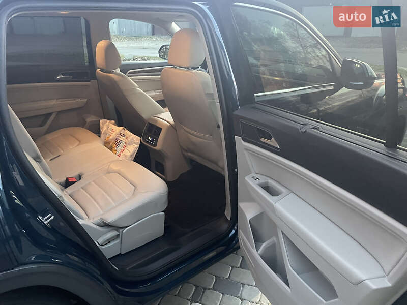 Внедорожник / Кроссовер Volkswagen Atlas 2019 в Киеве фото 15 Внедорожник / Кроссовер Volkswagen Atlas 2019 в Киеве