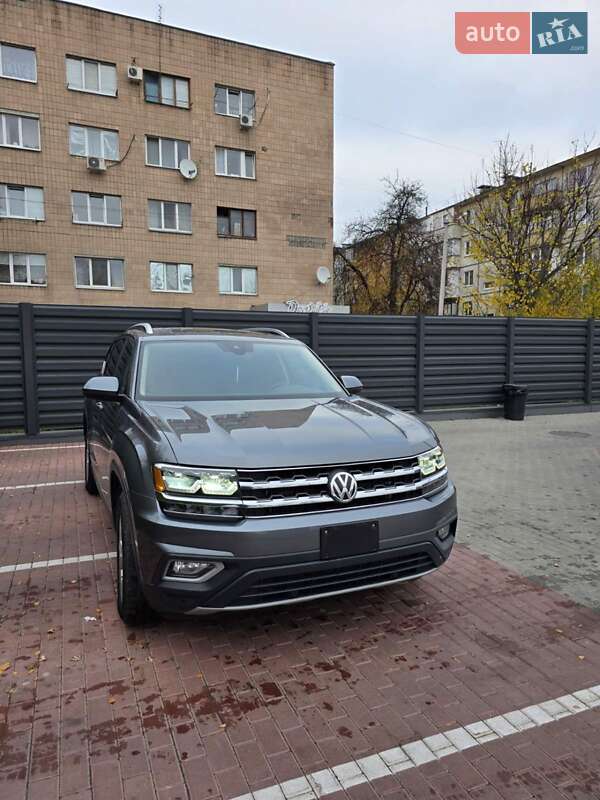 Внедорожник / Кроссовер Volkswagen Atlas 2017 в Черкассах