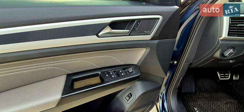 Внедорожник / Кроссовер Volkswagen Atlas 2020 в Киеве