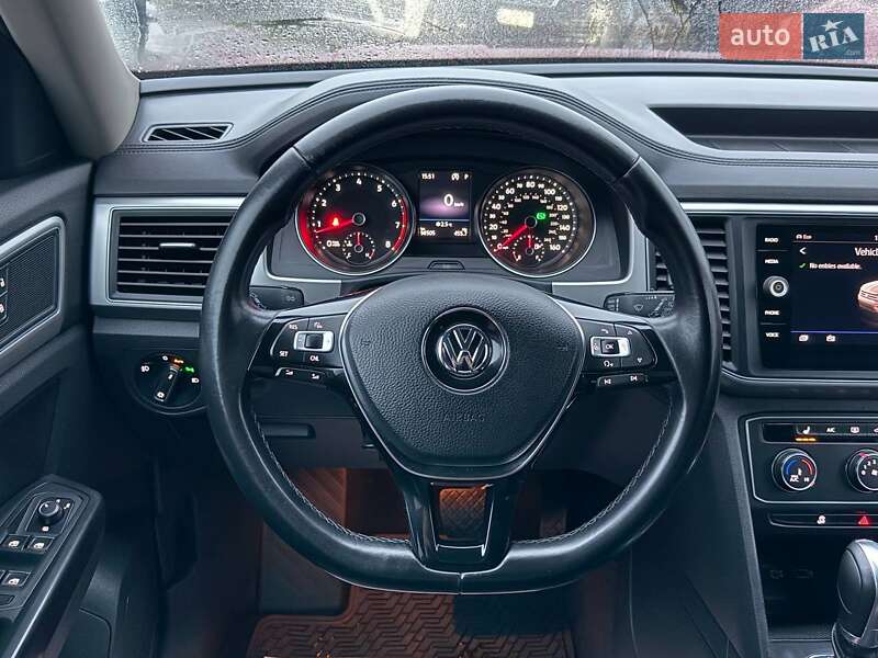 Внедорожник / Кроссовер Volkswagen Atlas 2017 в Киеве фото 12 Внедорожник / Кроссовер Volkswagen Atlas 2017 в Киеве