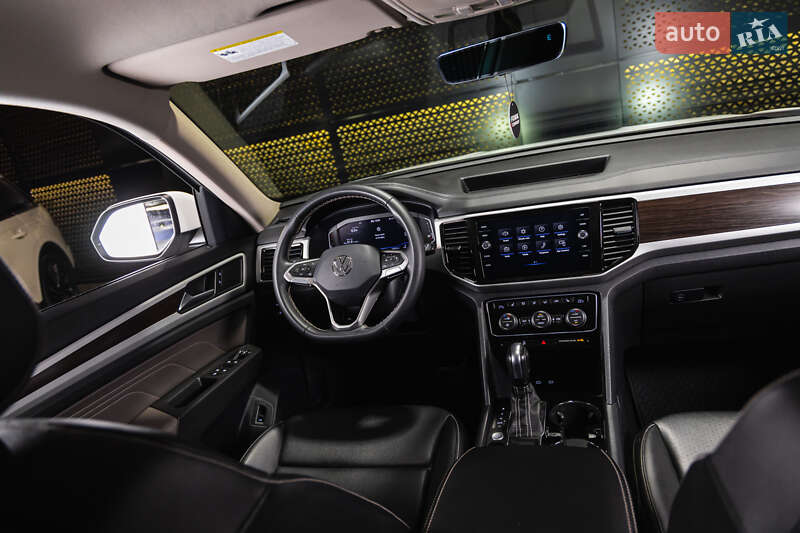 Внедорожник / Кроссовер Volkswagen Atlas 2022 в Луцке
