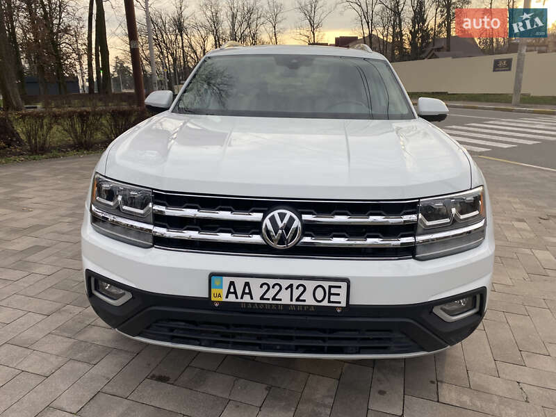 Позашляховик / Кросовер Volkswagen Atlas 2018 в Києві