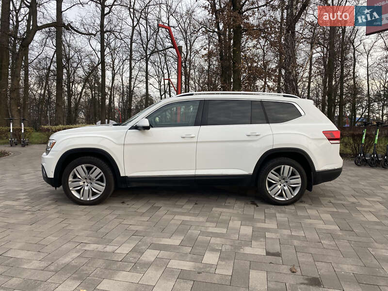 Позашляховик / Кросовер Volkswagen Atlas 2018 в Києві