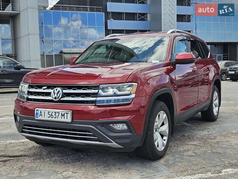 Позашляховик / Кросовер Volkswagen Atlas 2017 в Києві
