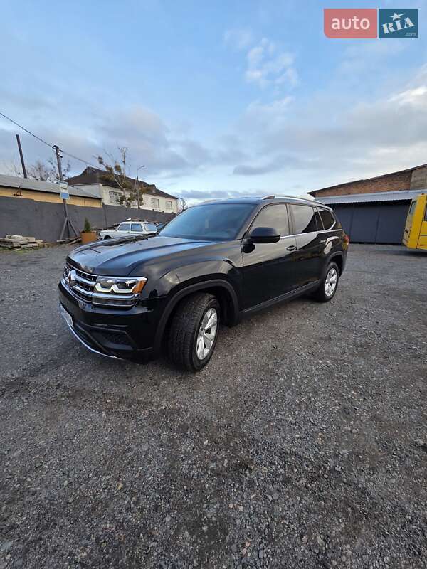 Внедорожник / Кроссовер Volkswagen Atlas 2017 в Коростене фото 10 Внедорожник / Кроссовер Volkswagen Atlas 2017 в Коростене