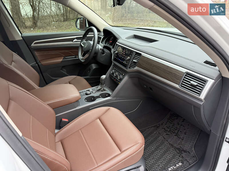 Внедорожник / Кроссовер Volkswagen Atlas 2020 в Днепре