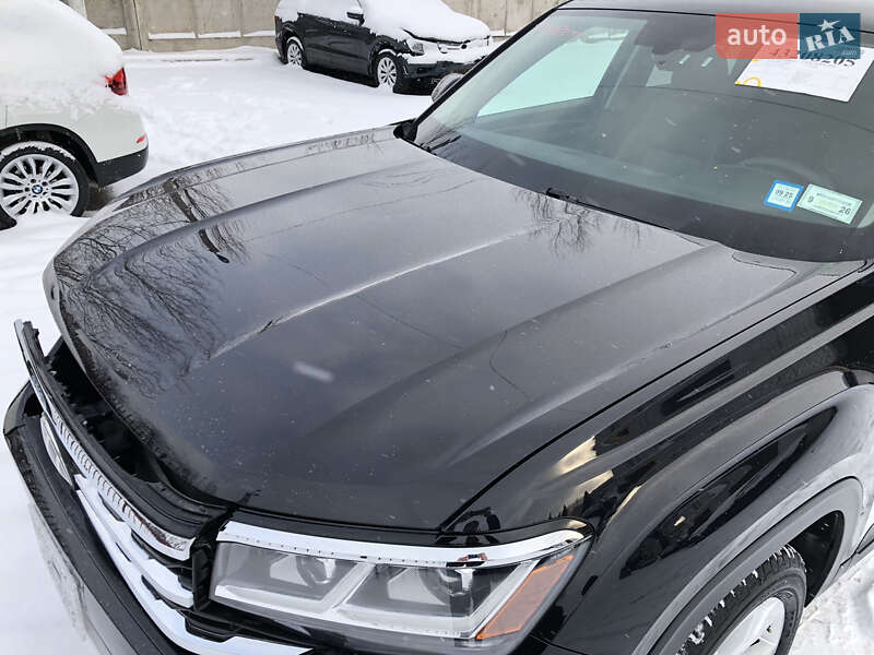 Позашляховик / Кросовер Volkswagen Atlas 2021 в Ірпені