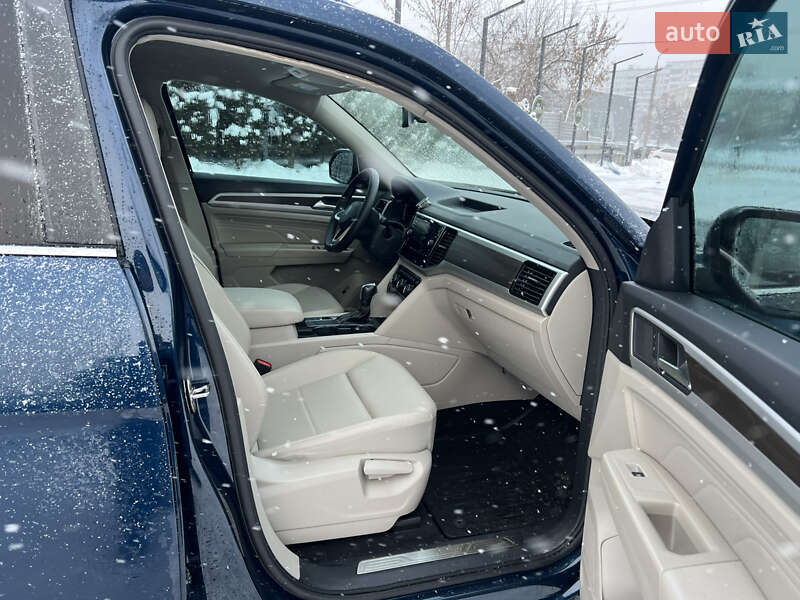 Внедорожник / Кроссовер Volkswagen Atlas 2022 в Харькове