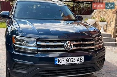 Внедорожник / Кроссовер Volkswagen Atlas 2017 в Киеве