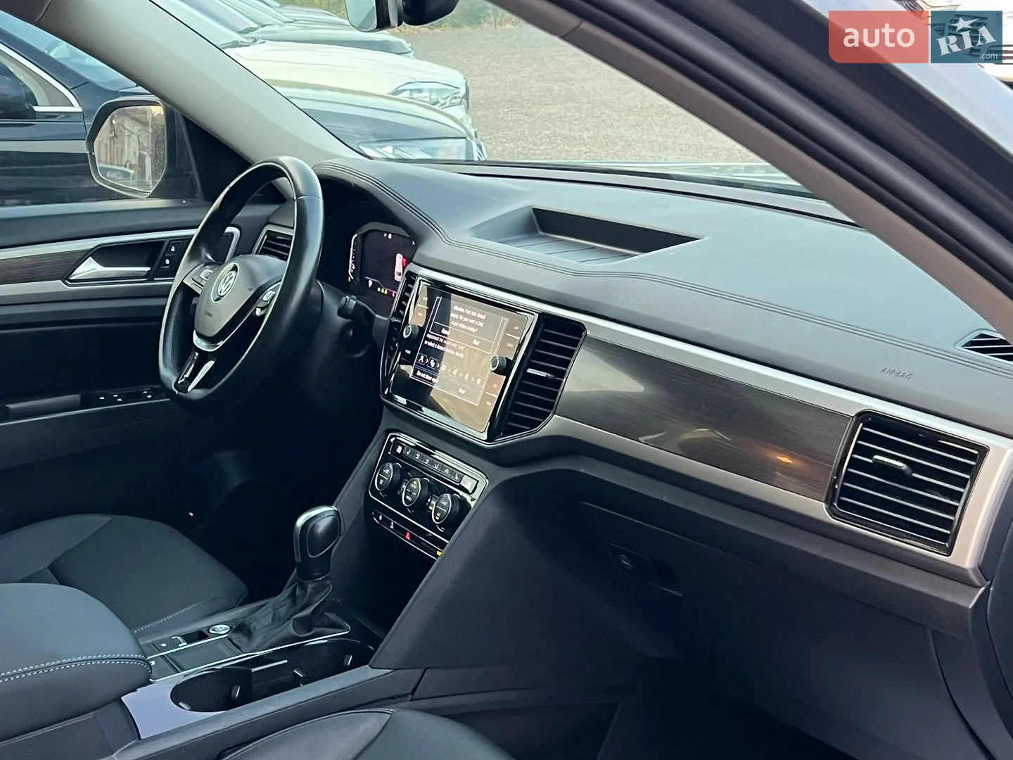 2019 Volkswagen Atlas - мініатюра 18