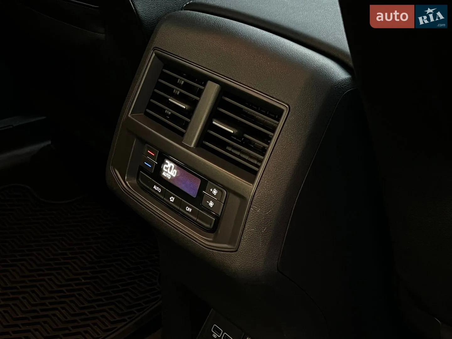 2019 Volkswagen Atlas - мініатюра 21