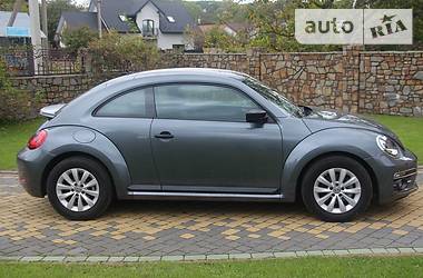 Хэтчбек Volkswagen Beetle 2016 в Львове