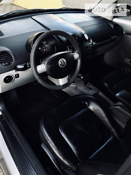 Кабриолет Volkswagen Beetle 2003 в Киеве