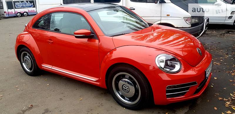 Купе Volkswagen Beetle 2017 в Киеве