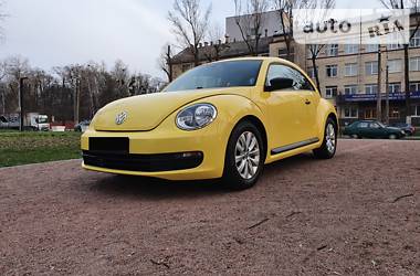 Хетчбек Volkswagen Beetle 2015 в 