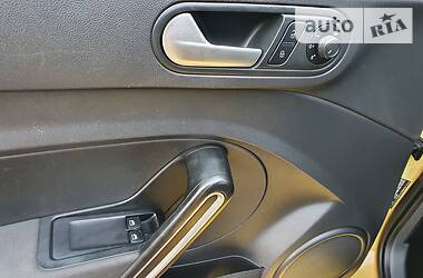 Хетчбек Volkswagen Beetle 2015 в 