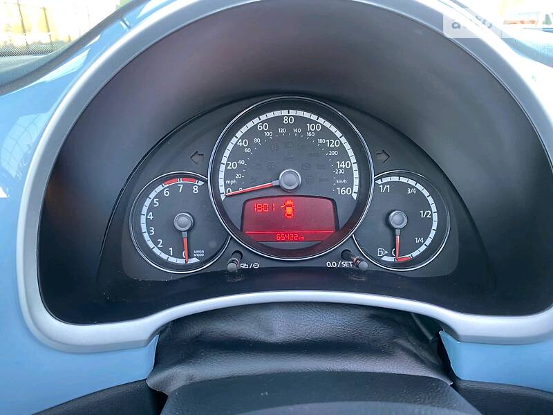 Кабріолет Volkswagen Beetle 2013 в Дніпрі