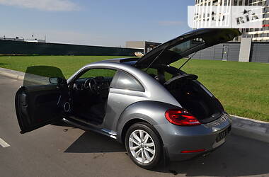 Купе Volkswagen Beetle 2013 в Киеве