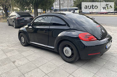Купе Volkswagen Beetle 2013 в Днепре