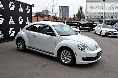 Хэтчбек Volkswagen Beetle 2014 в Киеве