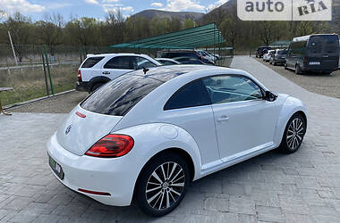 Купе Volkswagen Beetle 2013 в Тячеве