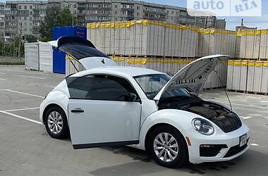 Хэтчбек Volkswagen Beetle 2017 в Сумах