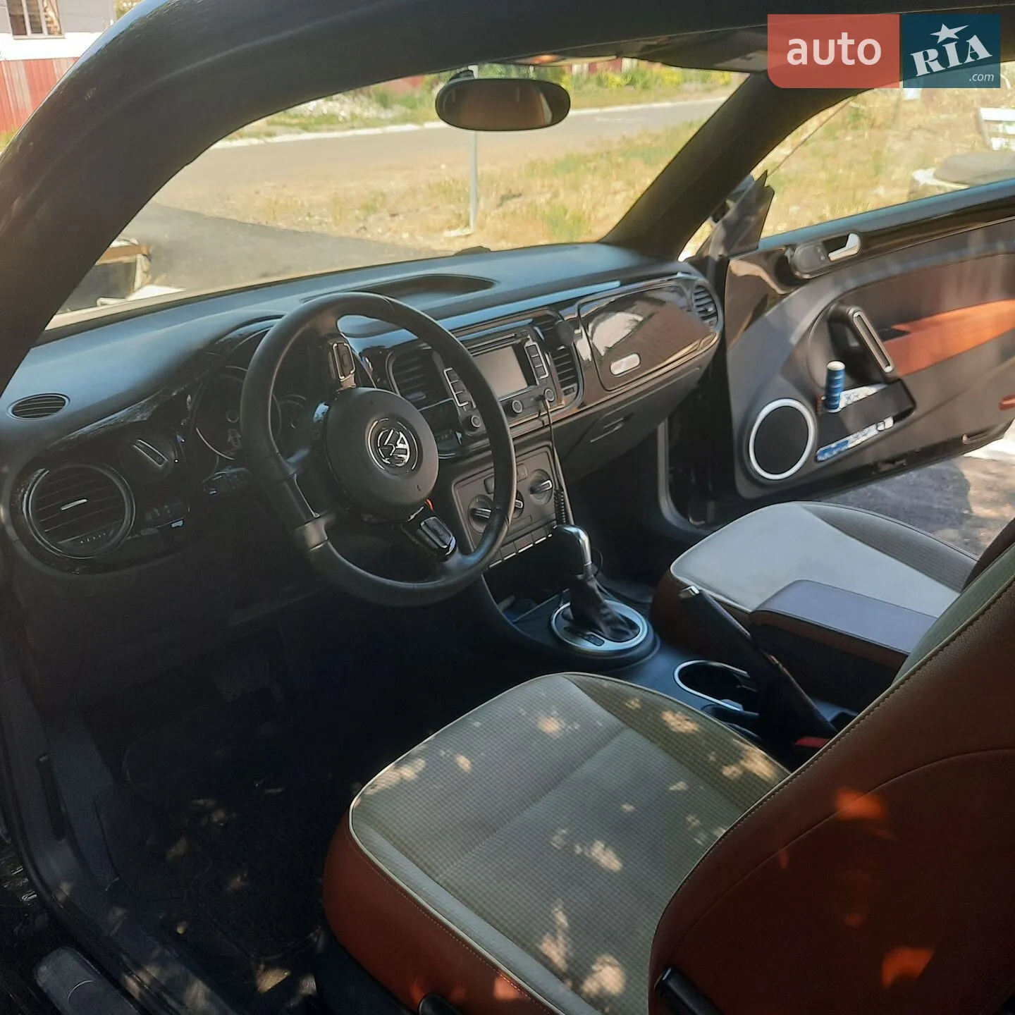 2014 Volkswagen Beetle - мініатюра 20