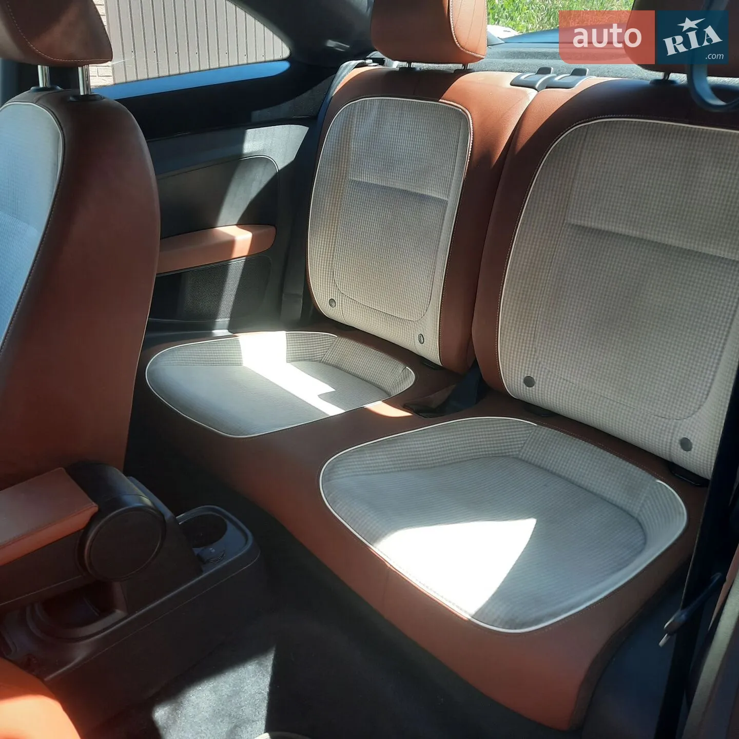 2014 Volkswagen Beetle - мініатюра 22