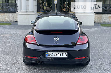 Хэтчбек Volkswagen Beetle 2017 в Львове