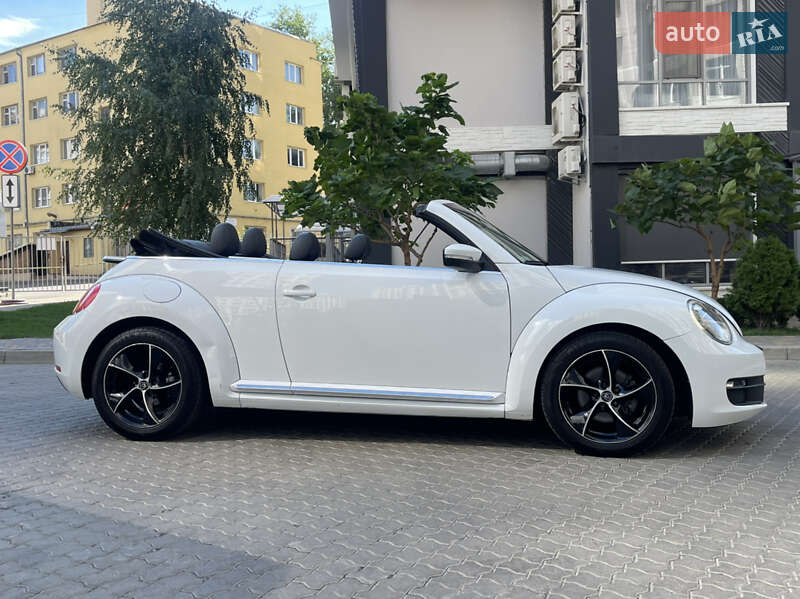 Седан Volkswagen Beetle 2015 в Одесі