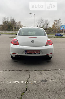 Хэтчбек Volkswagen Beetle 2014 в Львове